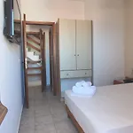 アパートホテル Frida Village 3*