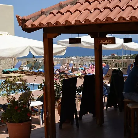 Frida Village Lägenhetshotell 3*