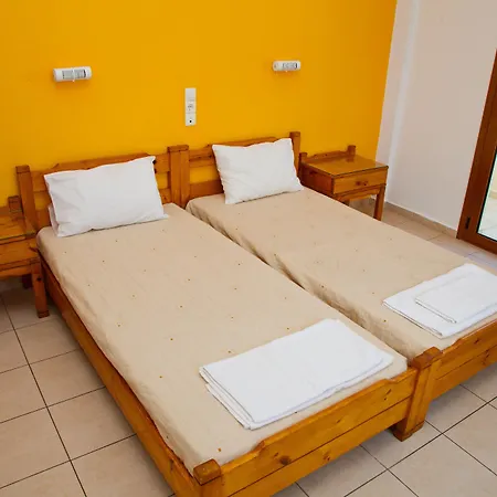 Frida Village Апарт-готель 3*