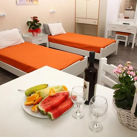 Lägenhetshotell Frida Village 3*