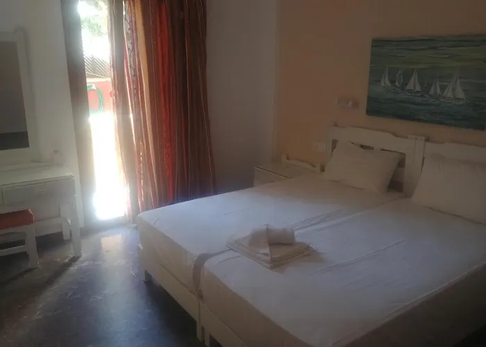 Hotel de apartamente Frida Village 3*