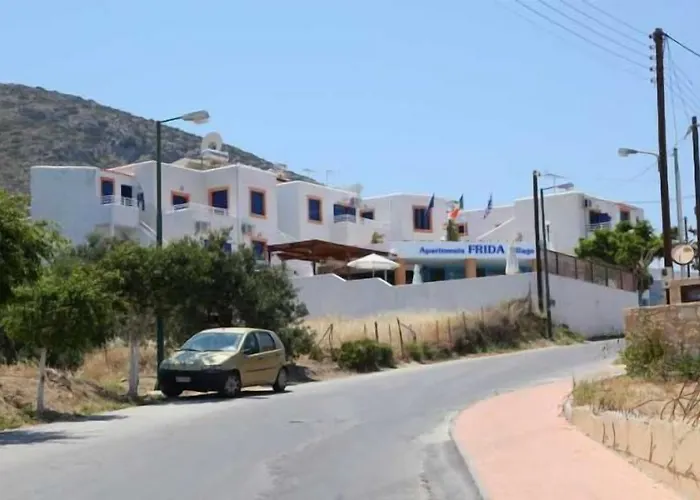 Hotel de apartamente Frida Village 3*