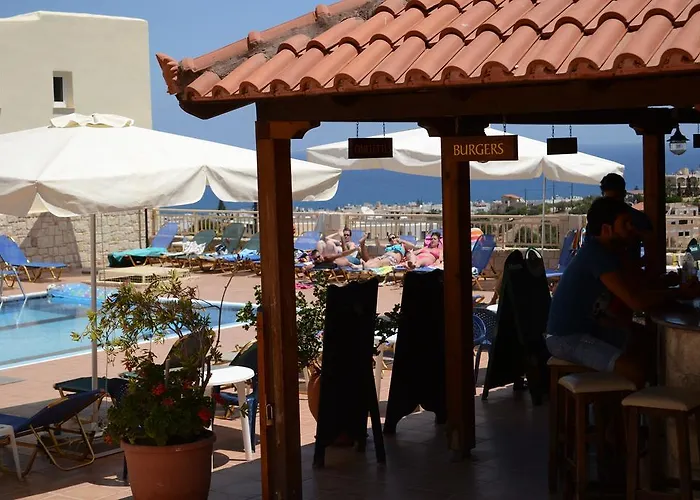 Frida Village Aparthotel 3*